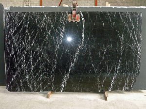 Noir Markina 2110-520